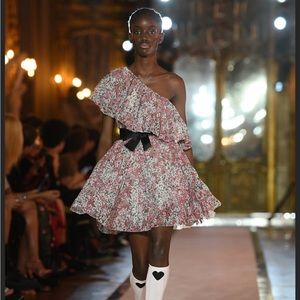 Giambattista Valli x H&M Pleated One Shoulder Floral Dress